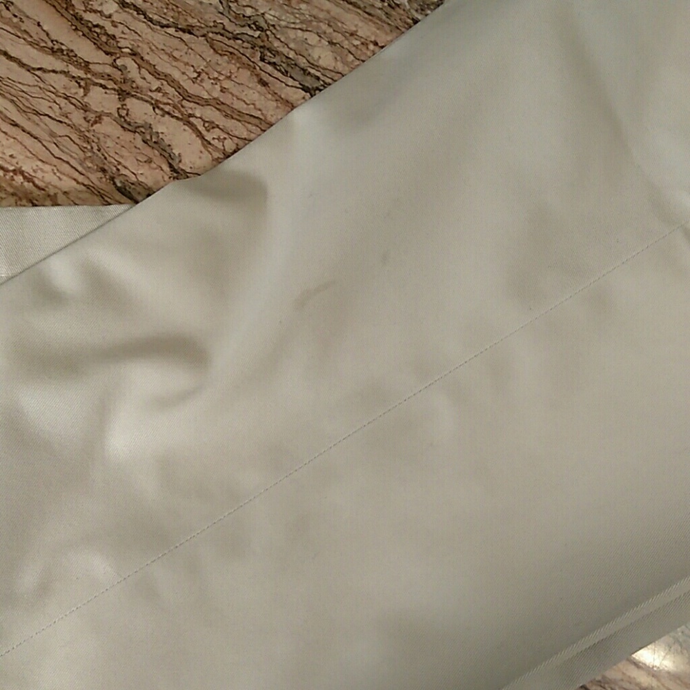 Brooks Brother mens khaki pants - Picture 7 of 7